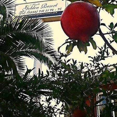 Otel Alacati Golden Resort 3*