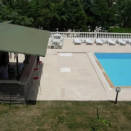 Otel Alacati Golden Resort 3*