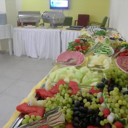 Alacati Golden Resort Otel 3*